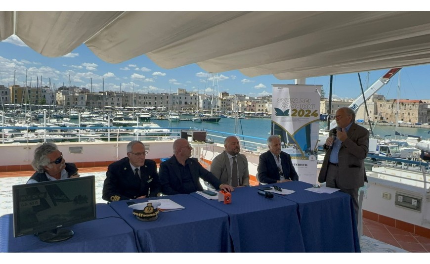 Il DUC Trani presente alla conferenza stampa della Coppa dei Campioni Vela d'altura