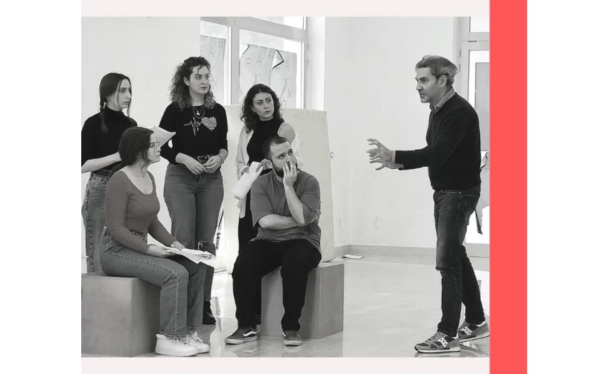 Il 5, 7, 12 e 14 settembre in  piazza teatro Lezioni di recitazione con Pierluigi Corallo. Gratuito